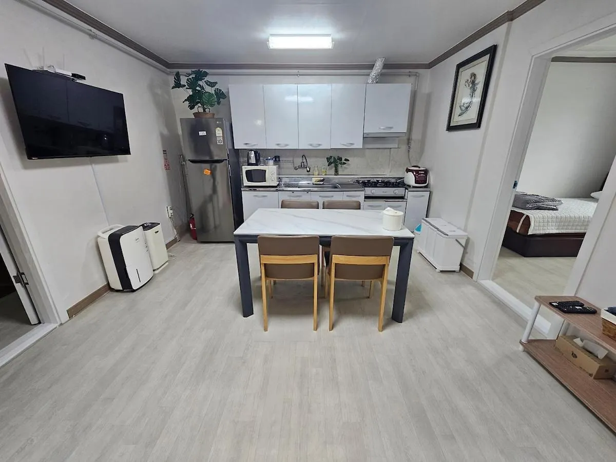 Gwangalli Tahee House Busan 0*,  Güney Kore